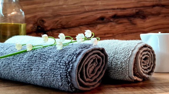 Japoński liftingujący masaż twarzy Kobido